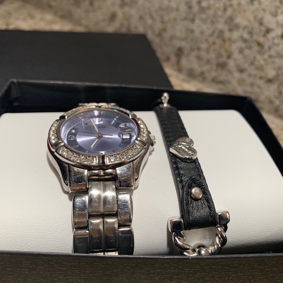 GUESS?SET~SILVER CLOCK?LEATHER/SILVER BRACELET? main image 6